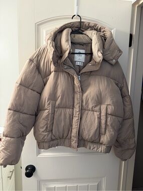 Abercrombie & Fitch The A&F Ultra Collection Hooded Puffer Jacket Tan XL